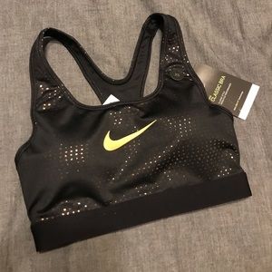 NWT Nike Sports Bra